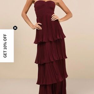 Elegant Burgundy Strapless Maxi Dress